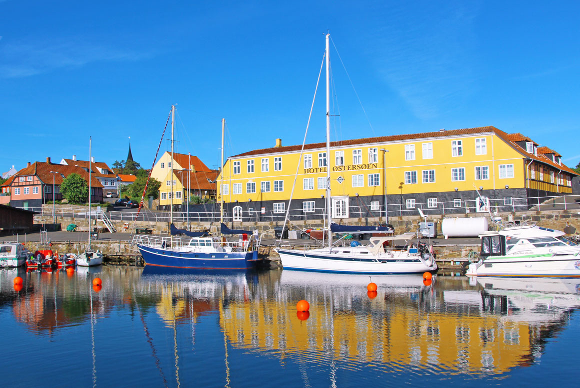 Østersøen set fra havnen i Svaneke - dejlig ferielejlighed på Solskinsøen