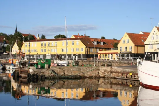 Østersøen Ferielejligheder set fra Svaneke Havn