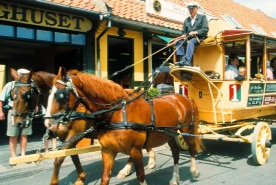 Hestevogn på Svaneke torv