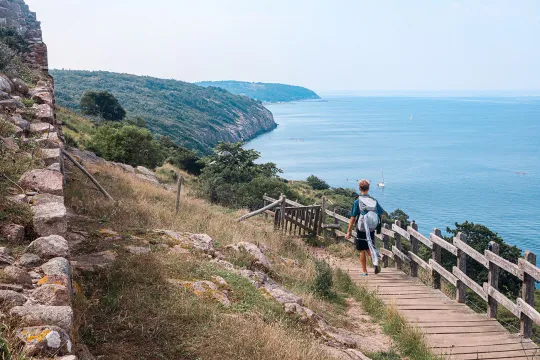 Oplev Bornholms kyst med en vandreferie på Bornholm